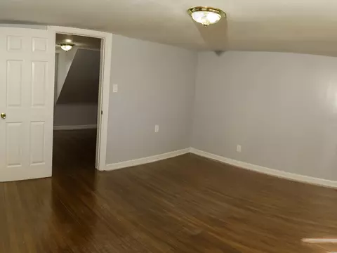 Bedroom - 2250 S 20th Ave, Broadview, IL 60155 photo 1 of 4