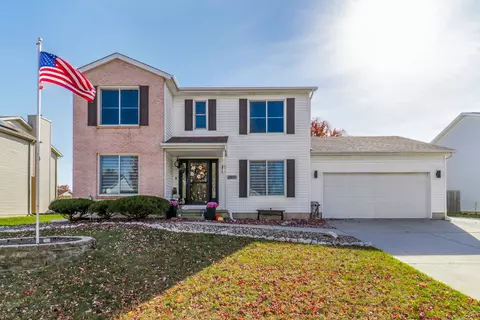 2809 Polo Rd, Bloomington, IL 61704