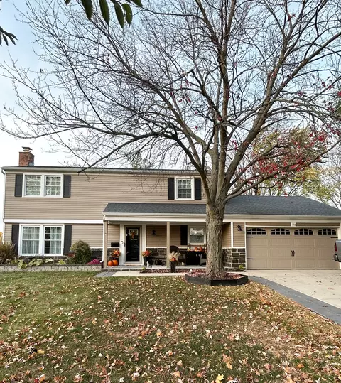 1216 Allison Ln, Schaumburg, IL 60194