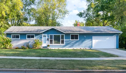 41 Dato Dr, Streamwood, IL 60107