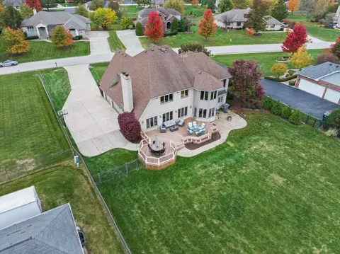 View/Area - 13167 Briar Patch Ln, Lemont, IL 60439 photo 4 of 7