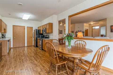 21630 W Empress Ln, Plainfield, IL 60544 photo 5