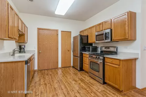 21630 W Empress Ln, Plainfield, IL 60544 photo 3