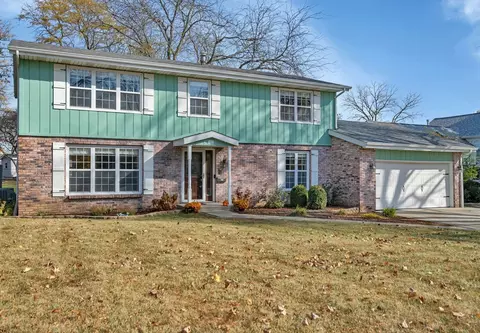 44 Briarcliff Ln, Bourbonnais, IL 60914