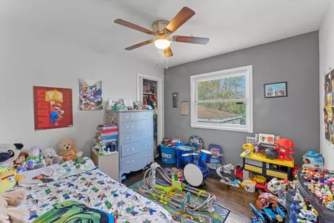 Bedroom - 3334 Heather Dr, Markham, IL 60428 photo 3 of 5