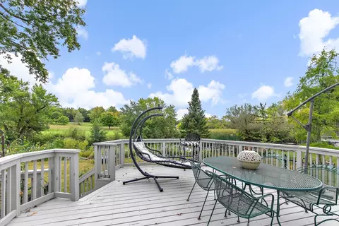 Exterior - 471 Ford Ln, Bartlett, IL 60103 photo 7 of 12