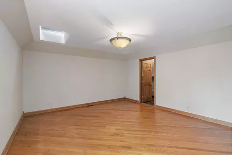 Bedroom - 471 Ford Ln, Bartlett, IL 60103 photo 4 of 9