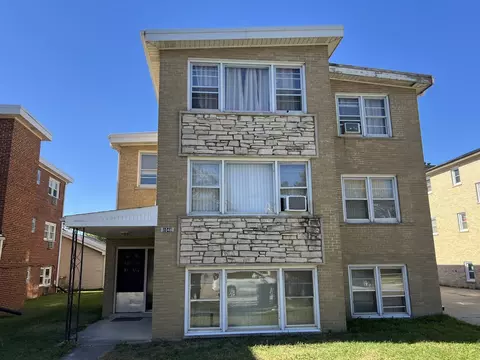 1048 Arnold Ct, Des Plaines, IL 60016 photo 2