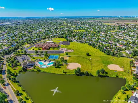 View/Area - 5306 Brier Glen Dr, Plainfield, IL 60586 photo 5 of 10