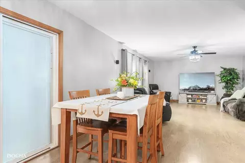 Dining - 5306 Brier Glen Dr, Plainfield, IL 60586 photo 1 of 2