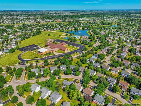 View/Area - 5306 Brier Glen Dr, Plainfield, IL 60586 photo 9 of 10