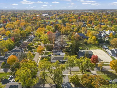 516 Wakeman Ave, Wheaton, IL 60187 photo 35