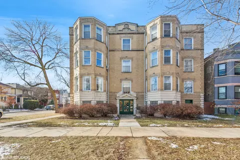 4200 N Sawyer Ave #1S, Chicago, IL 60618