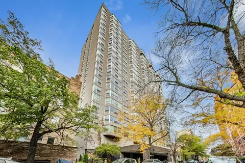 720 W Gordon Ter #16C, Chicago, IL 60613