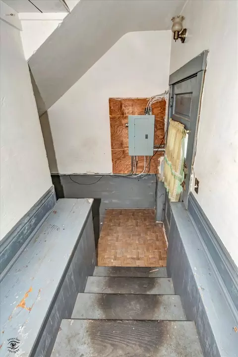 Entry Way - 441 S Second St, Peotone, IL 60468 photo 6 of 6