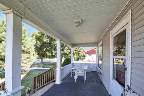 Exterior - 441 S Second St, Peotone, IL 60468 photo 3 of 6