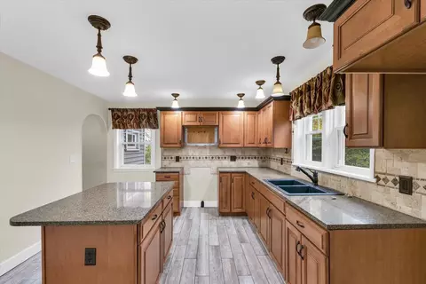 Kitchen - 126 Elm St, Elliott, IL 60933 photo 2 of 8