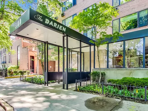 3100 N Lake Shore Dr #1302, Chicago, IL 60657