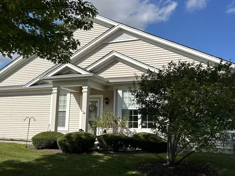 13482 Bonaire Rd, Huntley, IL 60142