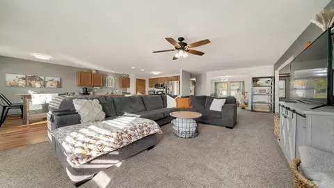 Living - 830 Acadia St, Roscoe, IL 61073 photo 1 of 2