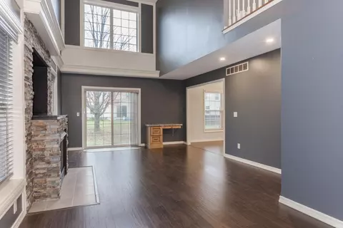 1176 Heron, Normal, IL 61761 photo 4