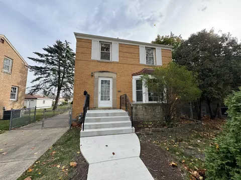 2337 S 3rd Ave, North Riverside, IL 60546