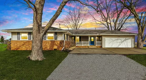 709 E Main St, Tolono, IL 61880