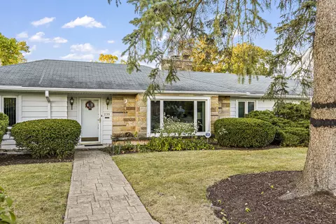 236 E Morningside Ave, Lombard, IL 60148