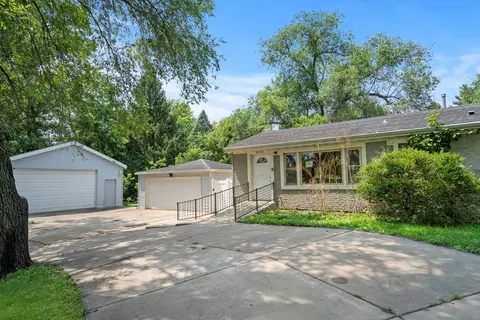 Other - 9050 Elm Ave, Burr Ridge, IL 60527 photo 2 of 8