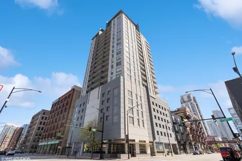330 W Grand Ave #801, Chicago, IL 60654