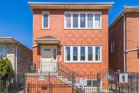 1316 W 32nd St, Chicago, IL 60608