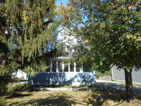 350 Center St, Glen Ellyn, IL 60137