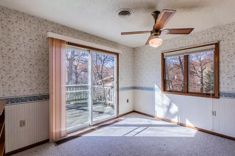 19 Acapulco Dr, Putnam, IL 61560 photo 9