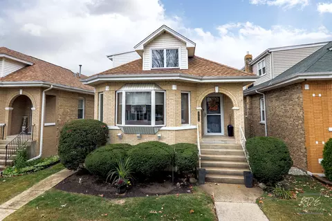 3224 N Plainfield Ave, Chicago, IL 60634