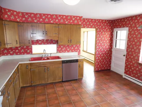Kitchen - 56 Forest Trl, Oak Brook, IL 60523 photo 3 of 3