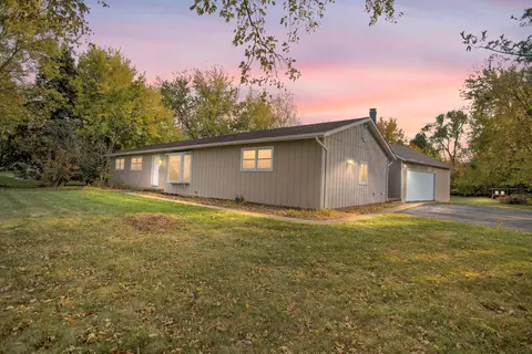 7 N191 Nancy Ln N, Saint Charles, IL 60174