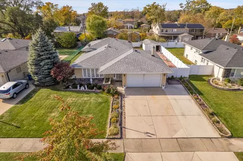10450 S 81st Ave, Palos Hills, IL 60465