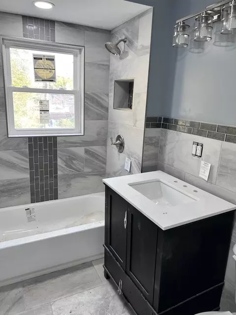 2130 E 98th Pl, Chicago, IL 60617 photo 7