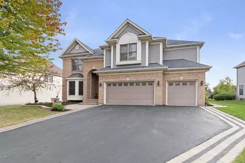26201 W Milestone Dr, Plainfield, IL 60585