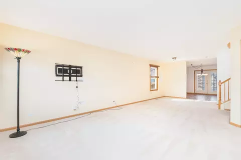 2000 Union Mill Dr, Aurora, IL 60503 photo 5