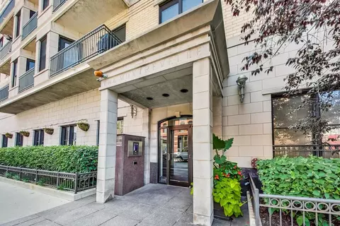 520 N Halsted St #518, Chicago, IL 60642