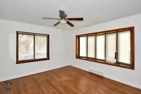28 E 31st St, Steger, IL 60475 photo 17
