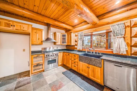 Kitchen - 2045 N 3650 Rd, Serena, IL 60549 photo 2 of 5