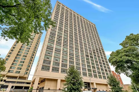 5201 S Cornell Ave #6B, Chicago, IL 60615