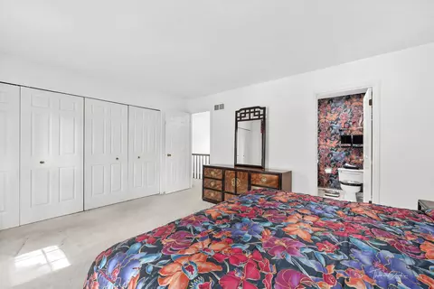 1816 Courtenay Dr, Wheaton, IL 60189 photo 13