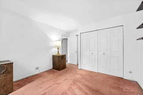 1816 Courtenay Dr, Wheaton, IL 60189 photo 17