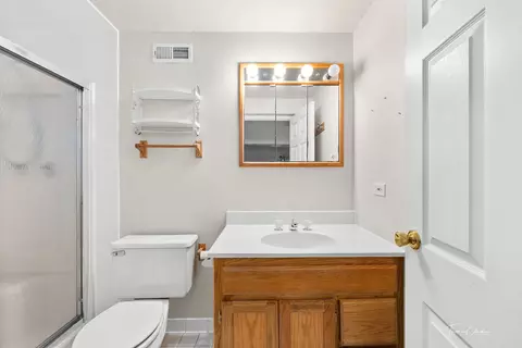1816 Courtenay Dr, Wheaton, IL 60189 photo 23