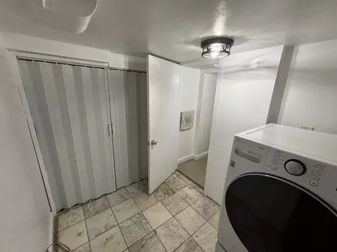 665 Wellington Ave, Elgin, IL 60120 photo 10
