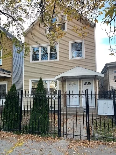 4612 S California Ave, Chicago, IL 60632