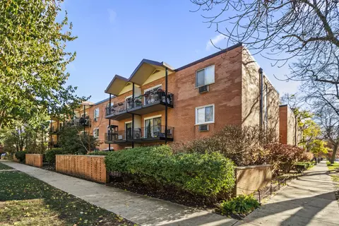 1545 W Chase Ave #307, Chicago, IL 60626